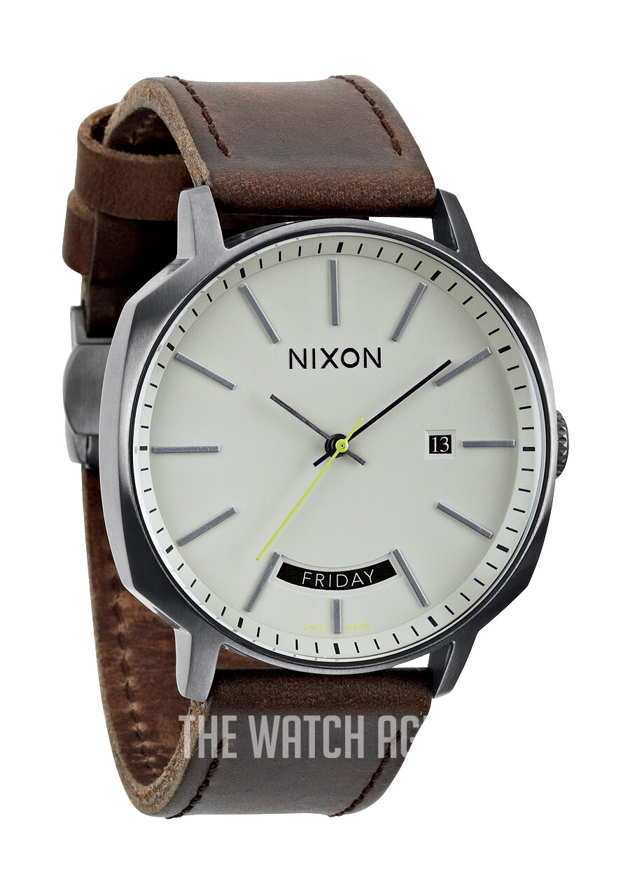 A1261388-00 Nixon The Regent | TheWatchAgency.com